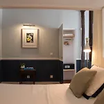 Casa Amora STUDIOS